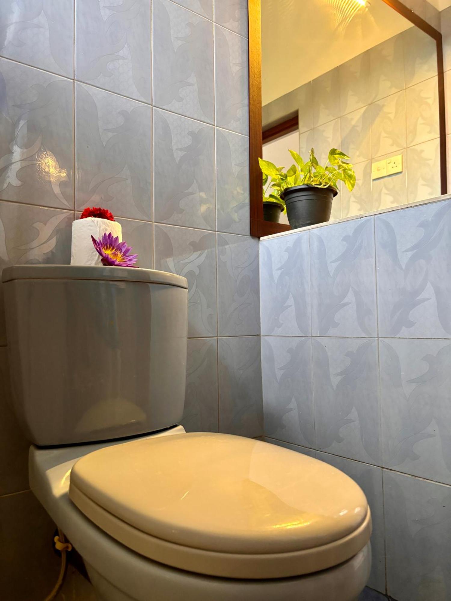 Bay Street Otel Beruwala Dış mekan fotoğraf